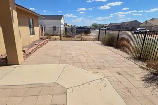 14263 S Avalon Rd, Arizona City, AZ 85123 - Photo 4