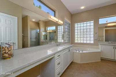 19516 N Coronado Ridge Drive, Surprise, AZ 85387 - Photo 20