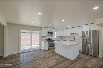 6649 W Cambridge Avenue, Phoenix, AZ 85035 - Photo 8