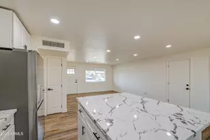 6649 W Cambridge Ave, Phoenix, AZ 85035 - Photo 12