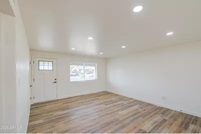 6649 W Cambridge Avenue, Phoenix, AZ 85035 - Photo 2