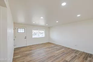 6649 W Cambridge Ave, Phoenix, AZ 85035 - Photo 2