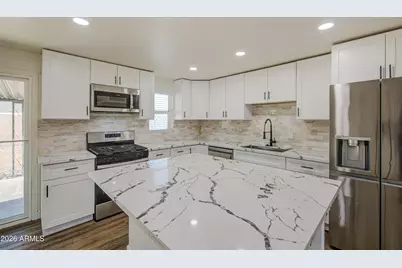 6649 W Cambridge Avenue, Phoenix, AZ 85035 - Photo 10