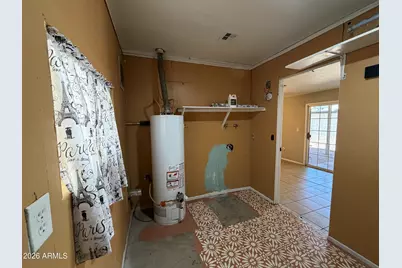 2354 E Betty Elyse Lane, Phoenix, AZ 85022 - Photo 10