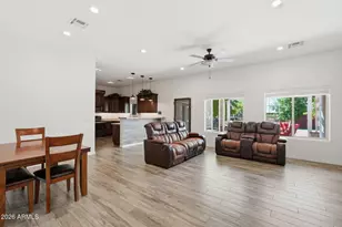 21131 W Morning Vis Dr, Wittmann, AZ 85361 - Photo 6