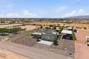 21131 W Morning Vis Dr, Wittmann, AZ 85361 - Photo 2