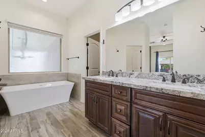 21131 W Morning Vista Drive, Wittmann, AZ 85361 - Photo 18