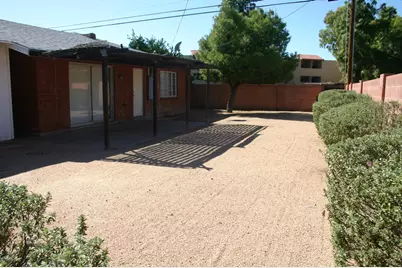 8206 E Roma Avenue, Scottsdale, AZ 85251 - Photo 12