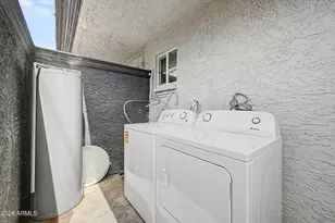 1804 E Concorda Dr, Tempe, AZ 85282 - Photo 20