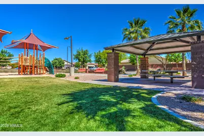 1348 W Alpine Tree Avenue, San Tan Valley, AZ 85140 - Photo 68