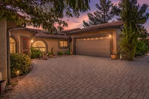 185 Deer Pass Dr, Sedona, AZ 86351 - Photo 2