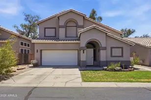 1425 S Lindsay Rd, Mesa, AZ 85204 - Photo 2