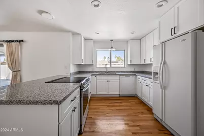 530 E Fairmont Drive, Tempe, AZ 85282 - Photo 8
