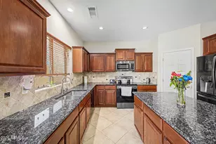 29752 W Amelia Ave, Buckeye, AZ 85396 - Photo 12