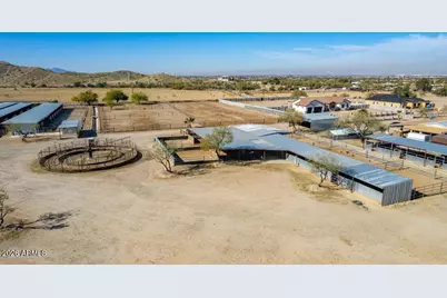 3232 W Carver Road, Laveen, AZ 85339 - Photo 10