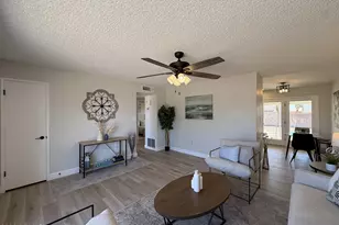 1491 W Mohawk Ln, Phoenix, AZ 85027 - Photo 4