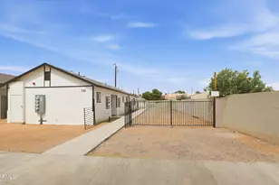 338 N 1st St, Avondale, AZ 85323 - Photo 26