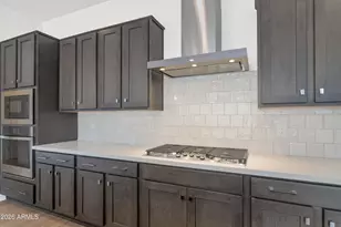 3727 E Fawn Dr, Phoenix, AZ 85042 - Photo 8