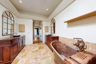 8100 E Camelback Rd, Scottsdale, AZ 85251 - Photo 24
