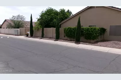 4015 W Menadota Drive, Glendale, AZ 85308 - Photo 6