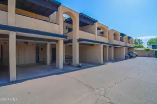 4221 E Almeria Rd, Phoenix, AZ 85008 - Photo 18