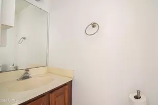 4221 E Almeria Rd, Phoenix, AZ 85008 - Photo 12