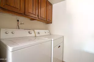 4221 E Almeria Rd, Phoenix, AZ 85008 - Photo 10
