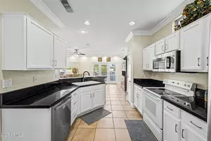 15626 W Vista Grande Ln, Surprise, AZ 85374 - Photo 12