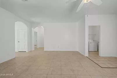 823 W Lydia Lane, Phoenix, AZ 85041 - Photo 18
