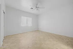 823 W Lydia Ln, Phoenix, AZ 85041 - Photo 20