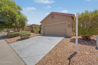 823 W Lydia Lane, Phoenix, AZ 85041 - Photo 2