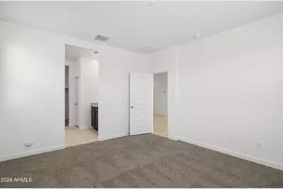 5460 E Darwin Drive, San Tan Valley, AZ 85140 - Photo 18