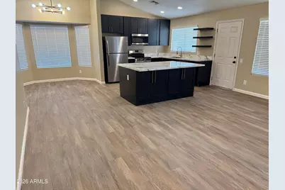 7925 W Dreyfus Drive, Peoria, AZ 85381 - Photo 2