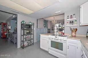 5825 W Crocus Dr, Glendale, AZ 85306 - Photo 14