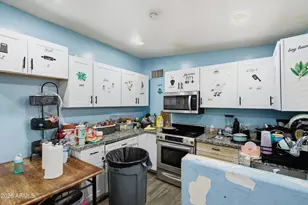 1845 W Chipman Rd, Phoenix, AZ 85041 - Photo 10