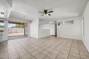 4447 N 77th Dr, Phoenix, AZ 85033 - Photo 8