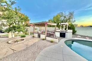 6914 S 22nd Ln, Phoenix, AZ 85041 - Photo 26