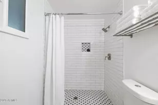3726 E Winchcomb Dr, Phoenix, AZ 85032 - Photo 14