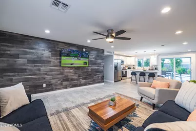3726 E Winchcomb Drive, Phoenix, AZ 85032 - Photo 2