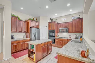 3423 W Inspiration Dr, Phoenix, AZ 85086 - Photo 14