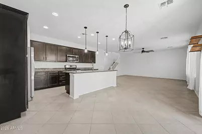 12039 W Tether Trail, Peoria, AZ 85383 - Photo 6