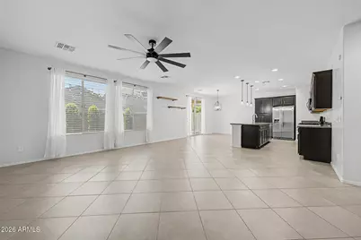 12039 W Tether Trail, Peoria, AZ 85383 - Photo 4