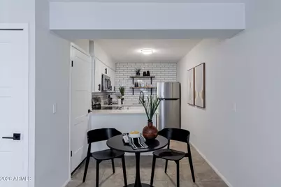 1615 N 51st Street #4, Phoenix, AZ 85008 - Photo 4
