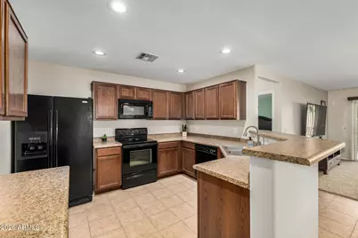 4530 E Longhorn Street, San Tan Valley, AZ 85140 - Photo 18
