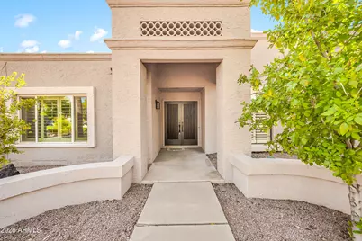 10224 N 82nd Street, Scottsdale, AZ 85258 - Photo 2