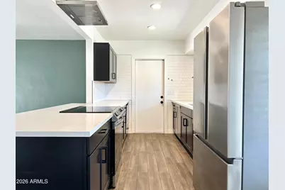 119 S Catalina Street, Gilbert, AZ 85233 - Photo 8