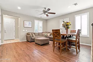 2905 E Meadowview Dr, Gilbert, AZ 85298 - Photo 8