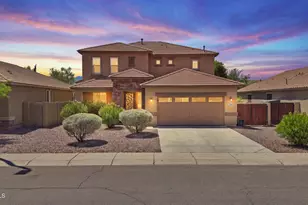 2905 E Meadowview Dr, Gilbert, AZ 85298 - Photo 2