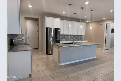 17091 N Palo Pino Street, Maricopa, AZ 85138 - Photo 4