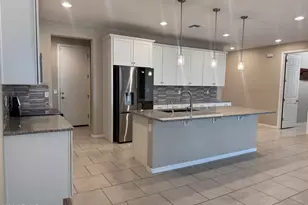 17091 N Palo Pino St, Maricopa, AZ 85138 - Photo 4